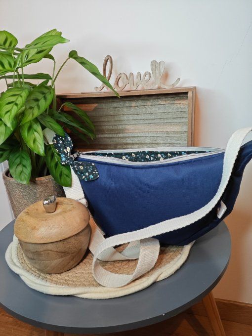 Sac Demi-lune imperméable différents coloris 